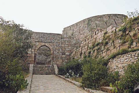 Forgotten monuments of Delhi and where they stand now