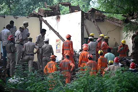 Roof Collapse At Dargah Near Humayun’s Tomb Claims Lives
