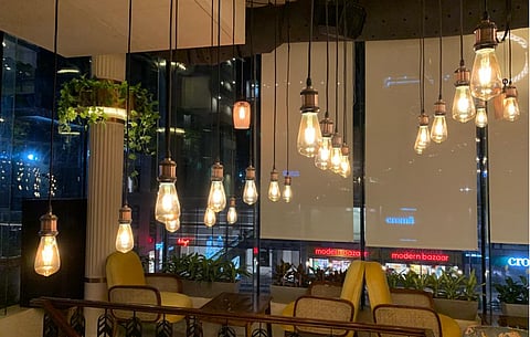 Houz Cafe Bar in Gurugram serves an array of cuisines from around the world