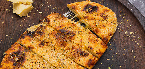 The cheesy garlic breadsticks from Highline Pizza