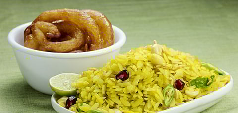 Poha-Jalebi is one of the most popular breakfast items in Indore
