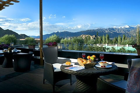 Ladakh White Winter Escape