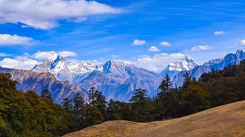 Mesmerizing view of Nanda devi from Kuari pass hiking trail near Auli, Uttrakhand