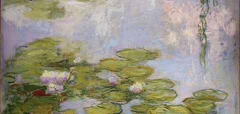 The painting is inspired by a pond that Claude Monet passed during his visit to Giverny