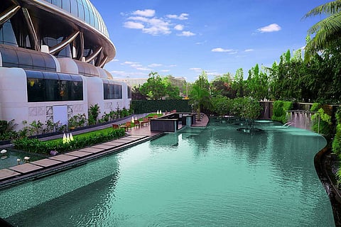 The pool at Sahara Star, Mumbai.