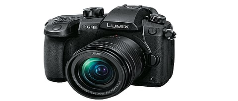 Travel Gear Panasonic Lumix DC-GH5