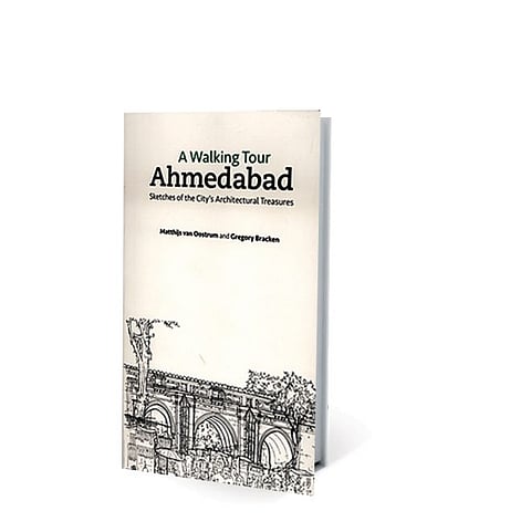 Sketching a Historic City