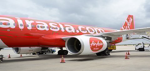 AirAsia resumes service