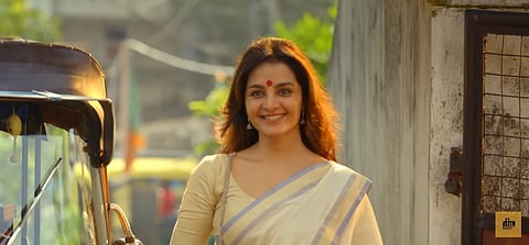 'ആരോ'യിൽ മഞ്ജു വാരിയർ