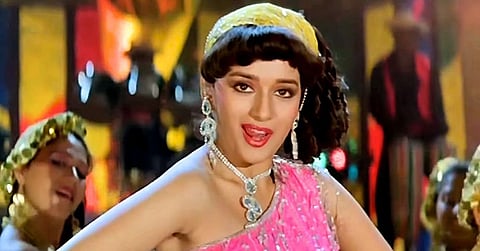 'ഏക്... ദോ... തീന്...'ഗാനരംഗത്തിൽ മാധുരി ദീക്ഷിത്