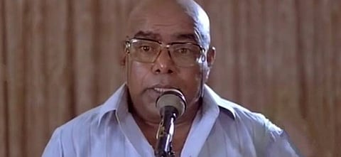 'മൂക്കില്ലാരാജ്യത്ത്' എന്ന സിനിമയിൽ തിലകൻ