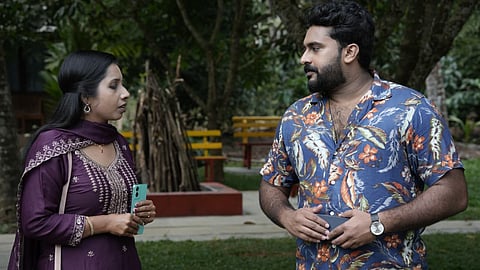 'നിഴൽവേട്ട'യുടെ ചിത്രീകരണത്തിനിടയിൽ നിന്ന്