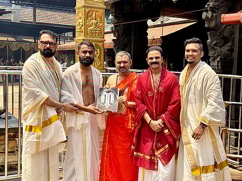 ജയസൂര്യ-ജിതിൻ കെ.ജോസ് സിനിമയുടെ തിരക്കഥയുടെ പൂജ മൂകാംബികയിൽ നടന്നപ്പോൾ