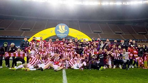 স্প্যানিশ সুপার কাপ জয়ের পর অ্যাথলেটিকো বিলবাও দল