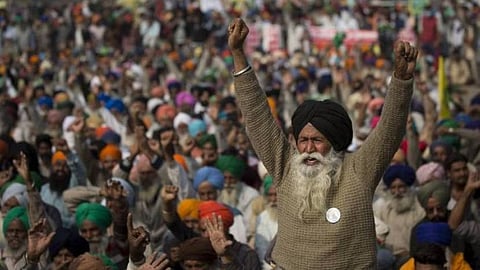 কৃষি আইনের বিরুদ্ধে আন্দোলনরত কৃষকরা