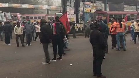 আসানসোলে বনধের সমর্থনে বিক্ষোভ -