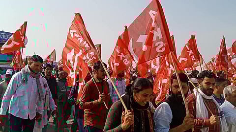 দিল্লিমুখী মহারাষ্ট্রের কৃষক জাঠা