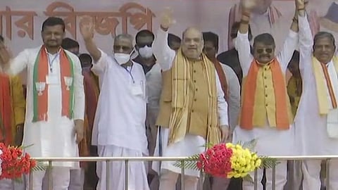 পূর্ব মেদিনীপুরের এগরার সভায় অমিত শাহের সঙ্গে শিশির অধিকারী