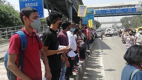 দিল্লিতে ডুটার বিক্ষোভ