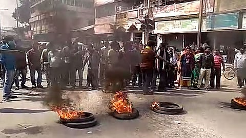 কালিয়াগঞ্জে প্রার্থী বদলের দাবিতে বিজেপির বিক্ষোভ