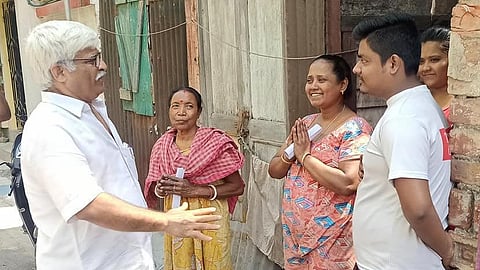 নির্বাচনী প্রচারে সুজন চক্রবর্তী