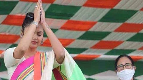 সায়নী ঘোষ ও মমতা বন্দ্যোপাধ্যায়