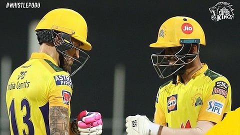 IPL: ডু প্লেসি গায়কোয়াড় যুগলবন্দিতে নাইটদের সামনে ২২১ রানের লক্ষ্য চেন্নাইয়ের
