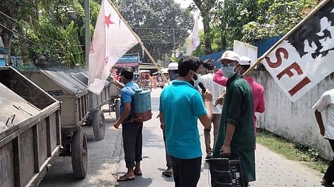 করোনার দ্বিতীয় ঢেউ - লকডাউনের পর জেলায় জেলায় আবার সক্রিয় রেড ভলান্টিয়ার্স
