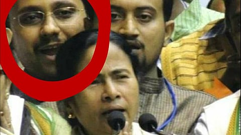 একই ফ্রেমে মমতা ব্যানার্জি ও বিনয় মিশ্র