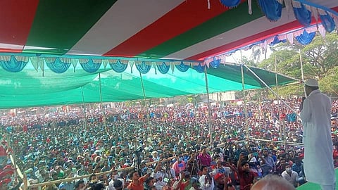 স্বরূপনগরে নির্বাচনী সভায় আব্বাস সিদ্দিকি