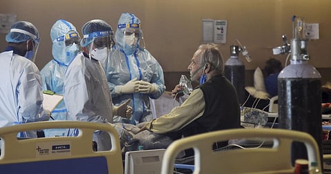 করোনা রোগীদের দেহে সংক্রমিত হচ্ছে “ব্ল্যাক ফাঙ্গাস” - সতর্ক করতে নির্দেশিকা জারি করল ICMR