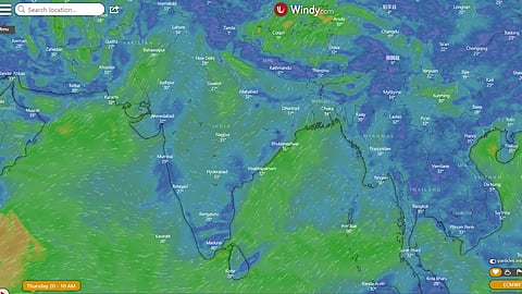 ধেয়ে আসছে যশ