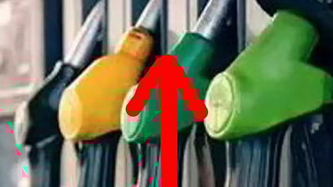 Petroleum Price Hike: লাফিয়ে লাফিয়ে বেড়েই চলেছে পেট্রোল ডিজেল