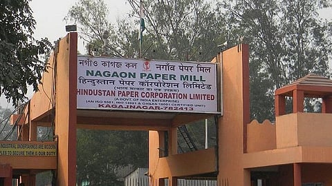 Assam: সাড়ে চার বছর বেতনহীন, বিনা চিকিৎসায় মৃত্যু পেপার মিল কর্মীর, মোট কর্মী মৃত্যুর সংখ্যা ৯০