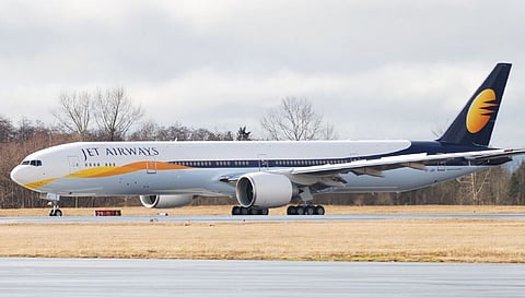 জেট এয়ারওয়েজে পুরনো কর্মীদের পুনর্নিয়োগ দেবে না সংস্থার মালিকরা