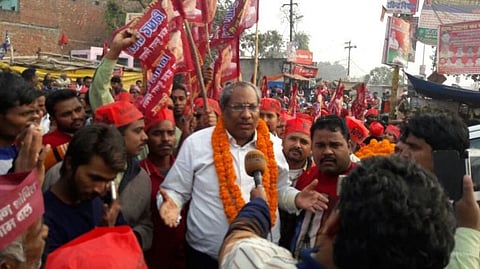 নিষাদ পার্টির প্রচারে সঞ্জয় নিষাদ