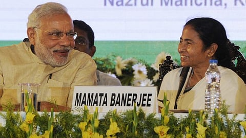 প্রধানমন্ত্রীকে উপহার হিসাবে আম পাঠালেন মমতা