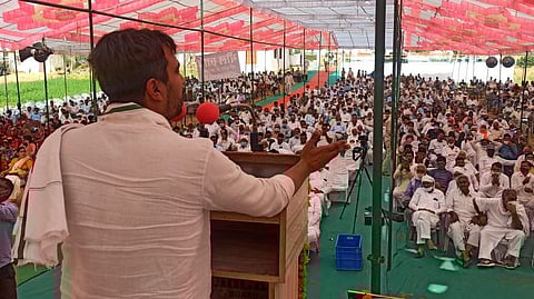 কৃষক বিক্ষোভে জয়ন্ত চৌধুরী
