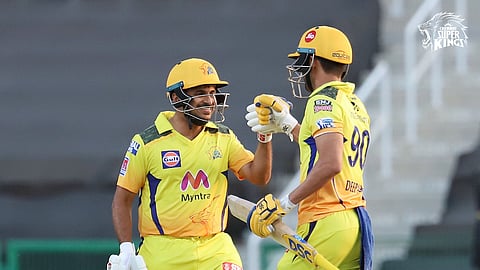 IPL 2021: রুদ্ধশ্বাস ম্যাচে নাইটদের বিরুদ্ধে ২ উইকেটে জয় চেন্নাই সুপার কিংসের