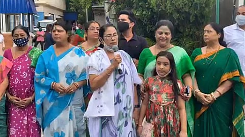 জয়ের পর সাংবাদিক সম্মেলনে মমতা বন্দ্যোপাধ্যায়