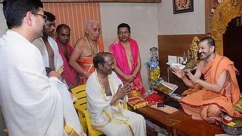 উদুপিতে কর্ণাটক কৃষ্ণ মঠে ইসরো প্রধান ডঃ কে শিবন