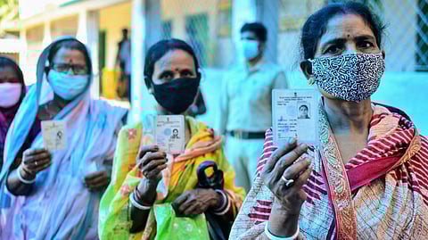 রাজ্যের চার কেন্দ্রে চলছে উপনির্বাচন, শান্তিপূর্ন নির্বাচন করতে তৎপর কমিশন