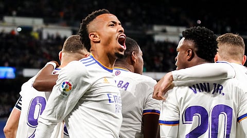 LaLiga: বেনজেমা-ভিনিসিয়াস জাদুতে সেভিয়াকে হারিয়ে শীর্ষস্থান আরোও মজবুত করলো রিয়াল মাদ্রিদ