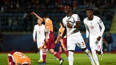 ইংল্যান্ড বনাম সান মারিনো