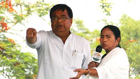 উদয়ন গুহ