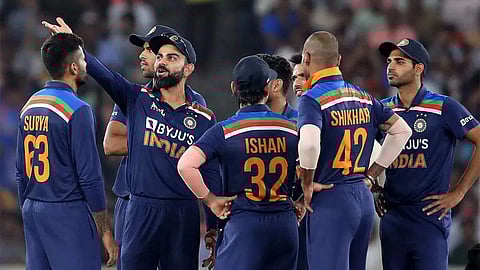 ওমিক্রন আতঙ্ক! দক্ষিণ আফ্রিকা সফরে টি-টোয়েন্টি সিরিজ খেলবে না ভারত