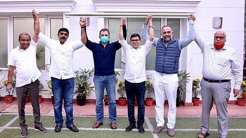 রাহুল গান্ধীর সাথে বিজয় সারদেশাই সহ অন্যান্যরা