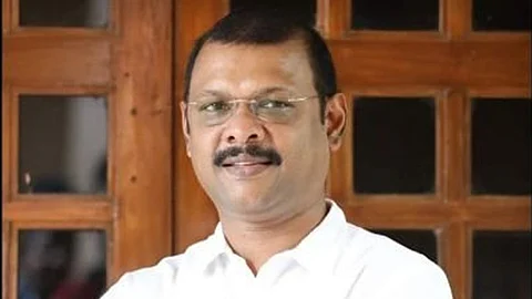 দল এবং মন্ত্রীত্ব থেকে ইস্তফা দিলেন গোয়ার বিজেপি নেতা দীপক প্রভু পৌসকার