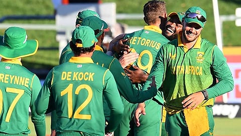 IND vs SA: তীরে এসে তরী ডুবলো ভারতের, প্রোটিয়াদের সামনে ODI সিরিজে হোয়াইটওয়াশ রাহুল বাহিনী