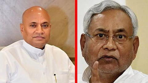 নীতিশ কুমার এবং আরসিপি সিং